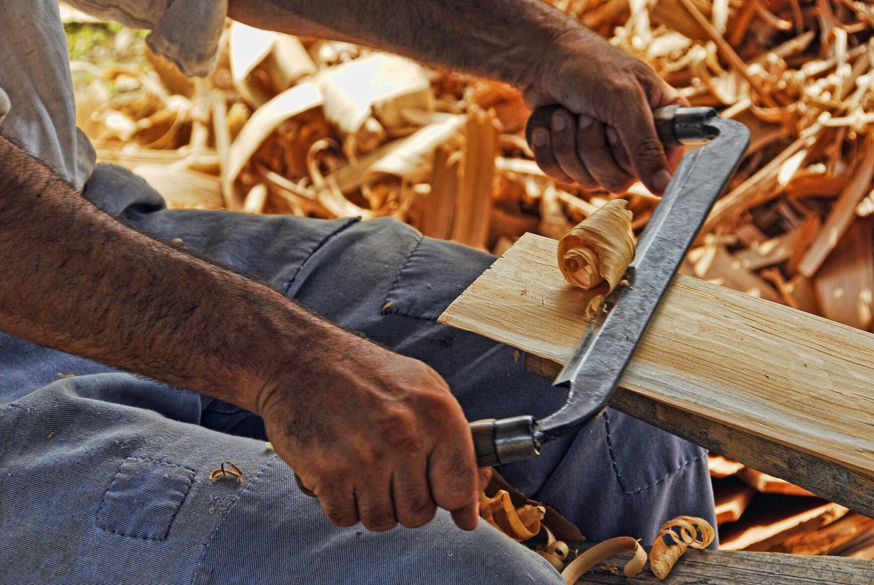Easy Ways for Newbies to Start Wood Crafting